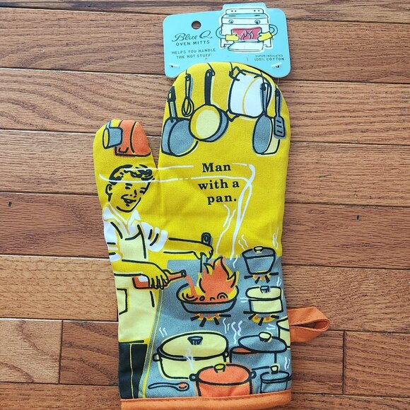BlueQ Oven Mitt - Man With a Pan - Picture 1 of 4